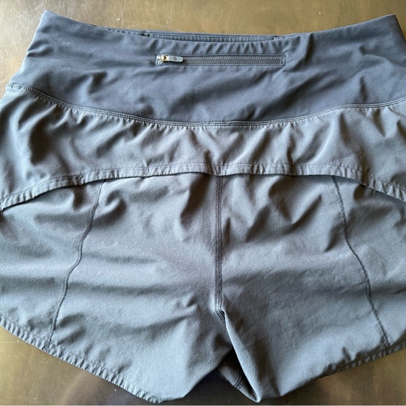 Lululemon women’s speed up shorts size 12, black, 4” inseam - Picture 1 of 7